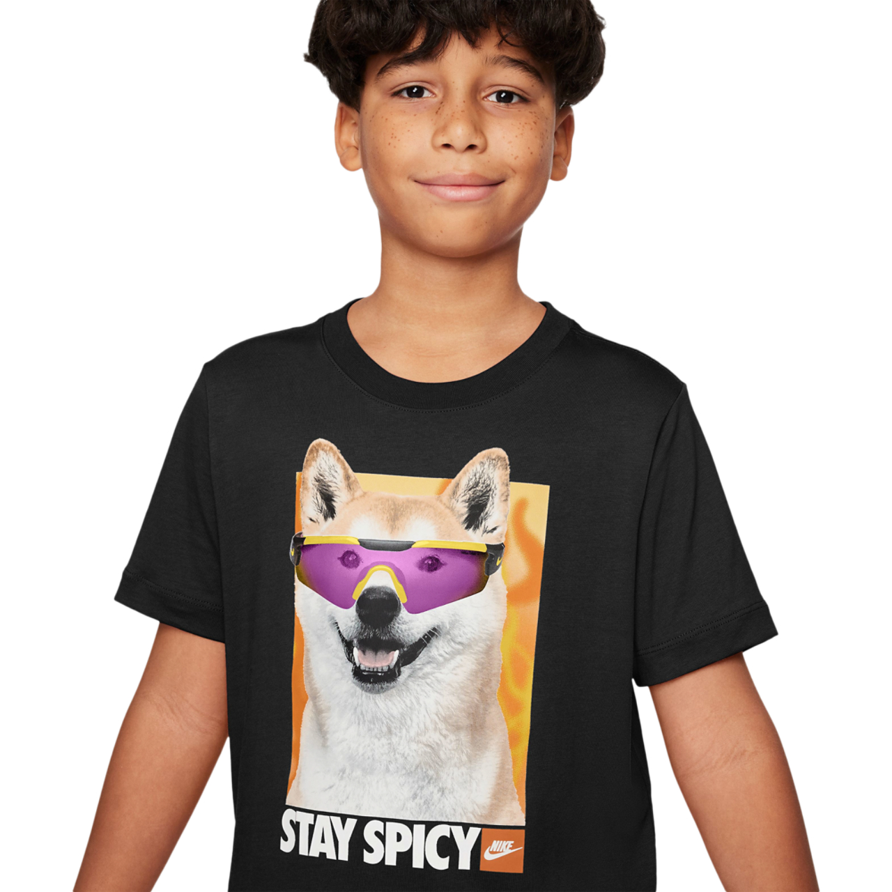 Nike T-shirt avec photo Shiba Image 3 de 3. Appuyez pour ouvrir la galerie de photos.
