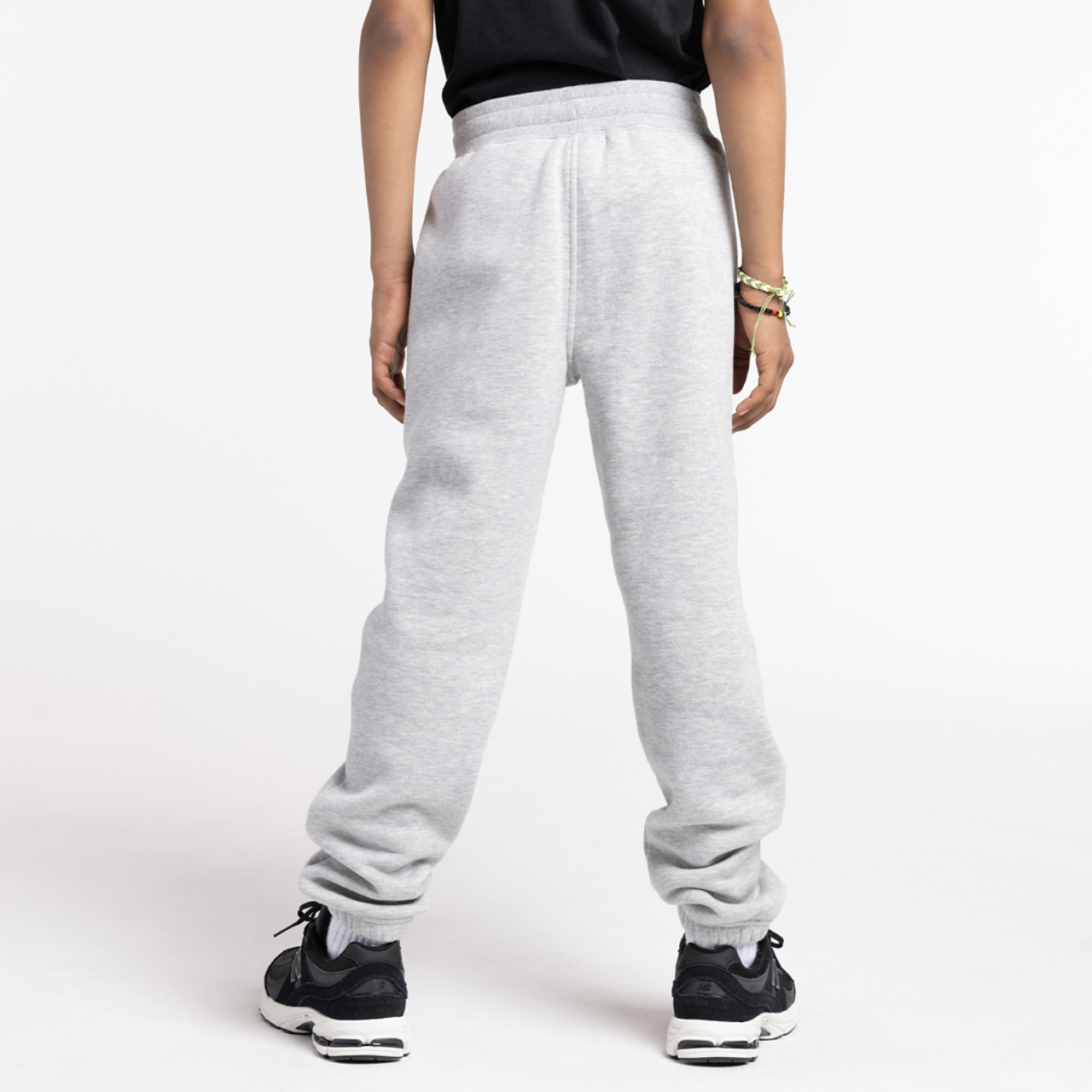 New Balance Pantalon en molleton classique Image 2 de 5. Appuyez pour ouvrir la galerie de photos.
