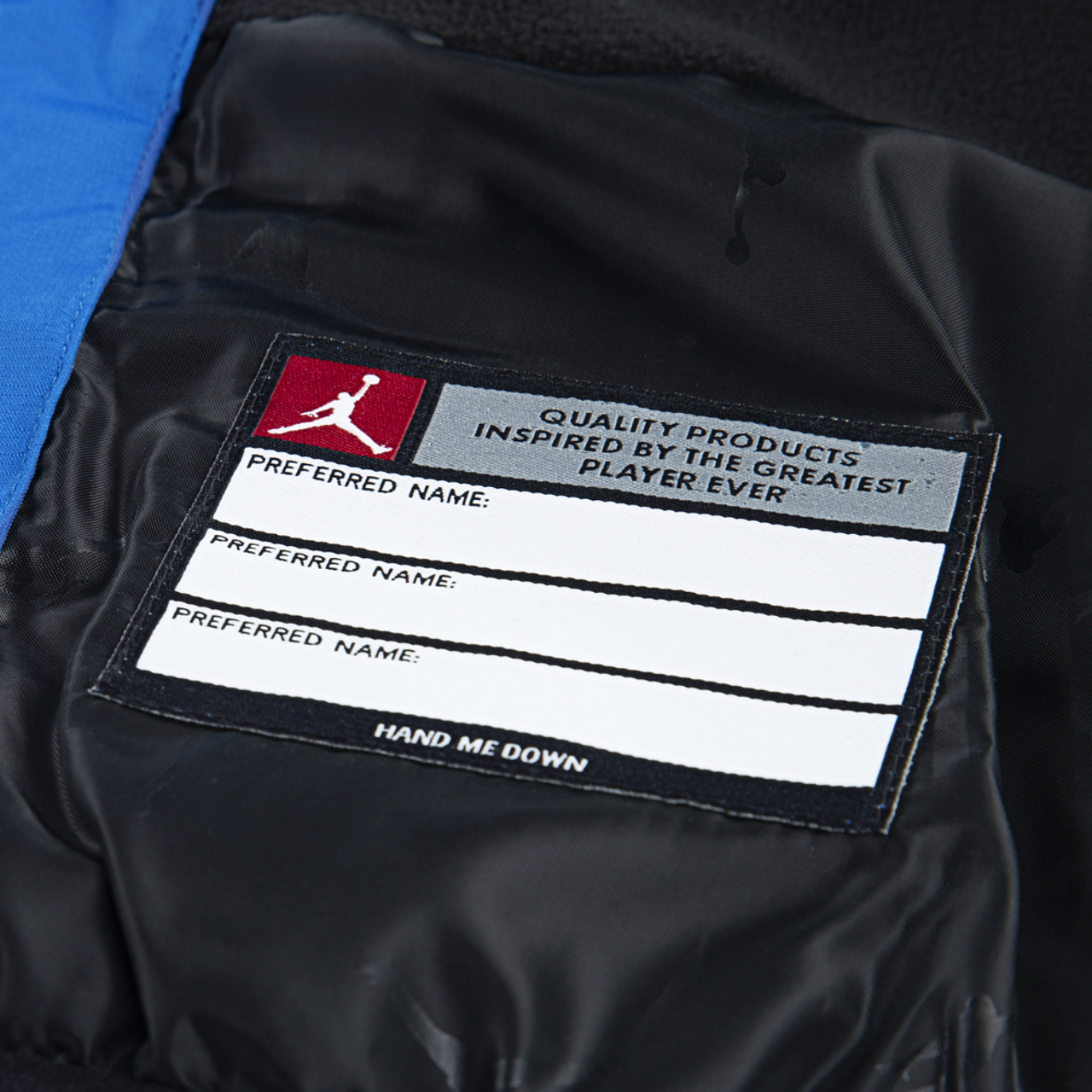 Jordan Essential Medium Weight Puffer Jacket  Image 5 of 5. Tap to open photo gallery.
