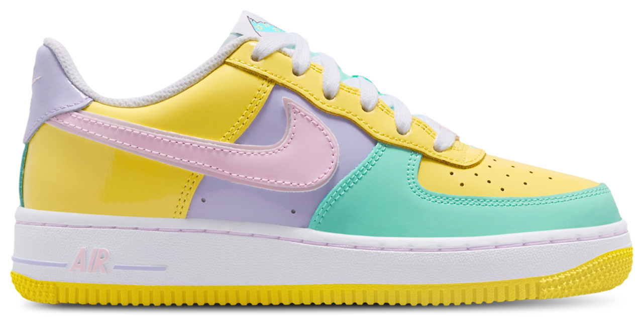 Nike Air Force 1  Image 1 of 5. Tap to open photo gallery.