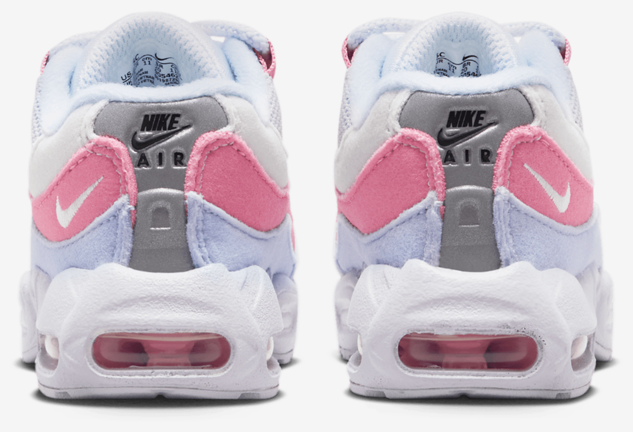 Nike Air Max 95 Image 3 of 7. Tap to open photo gallery.