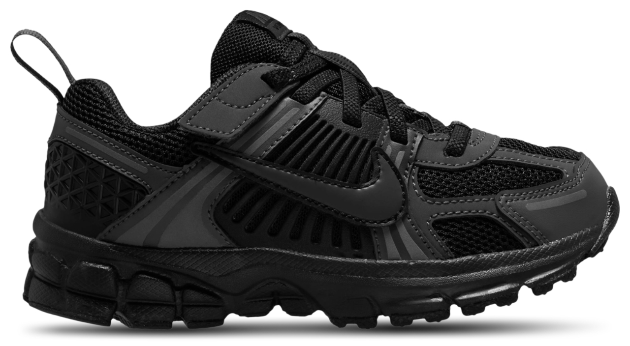 Nike Vomero 5  Image 1 of 4. Tap to open photo gallery.