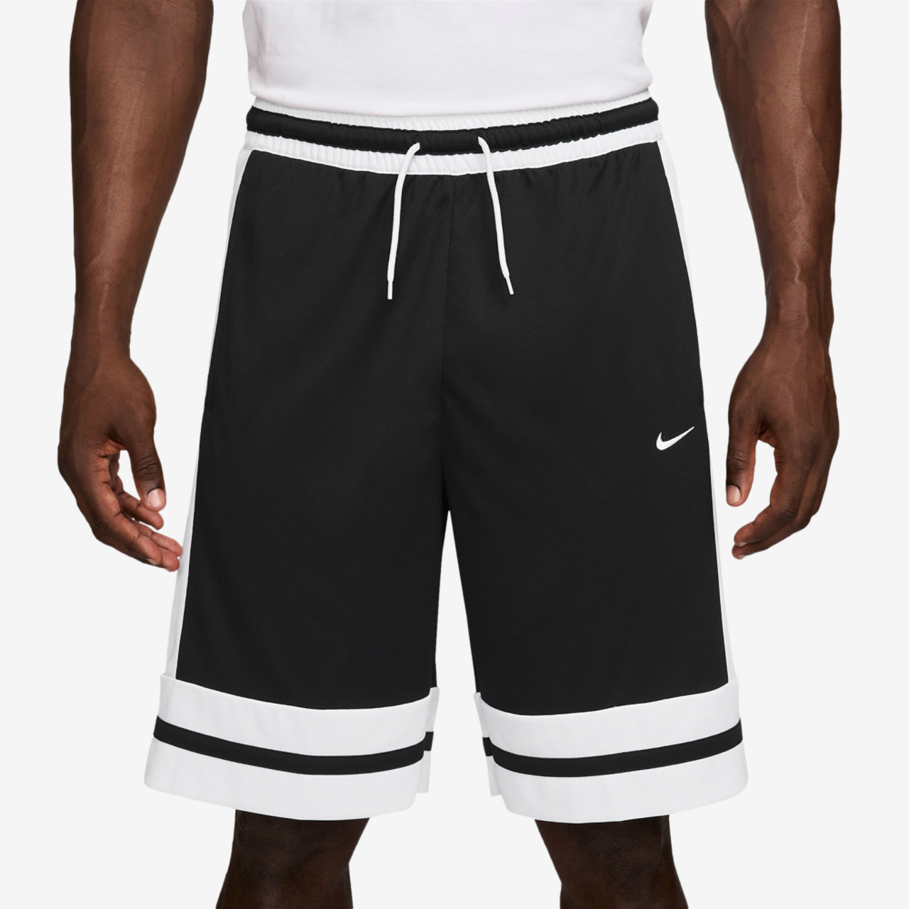 Nike Dri-FIT GM Classic 10" Shorts Image 1 of 4. Tap to open photo gallery.