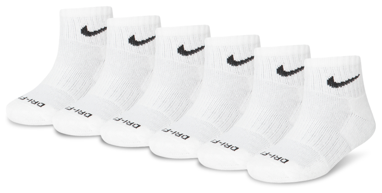 Nike Paquet de 6 paires de socquettes Performance Basic Image 1 de 6. Appuyez pour ouvrir la galerie de photos.