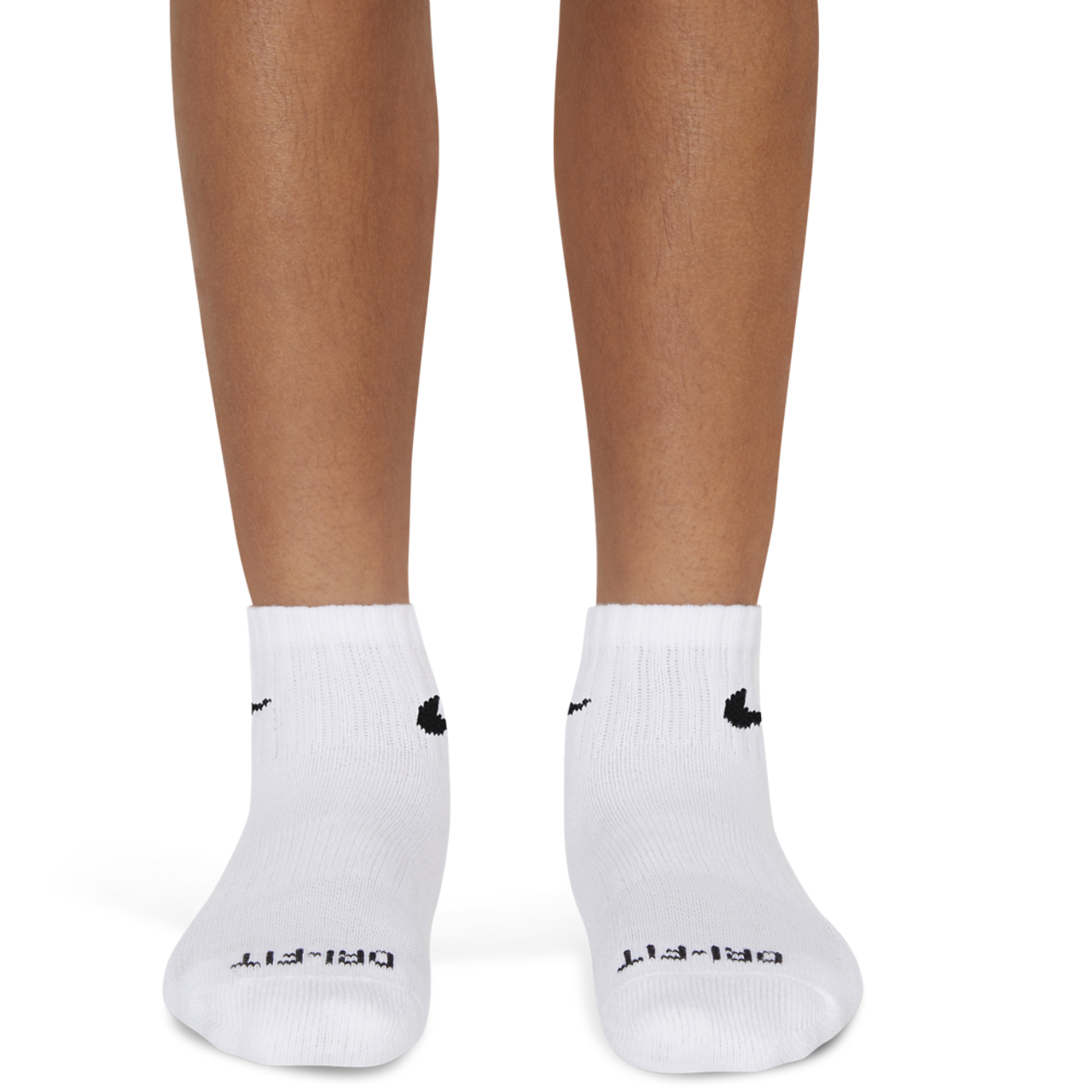 Nike Paquet de 6 paires de socquettes Performance Basic Image 4 de 6. Appuyez pour ouvrir la galerie de photos.