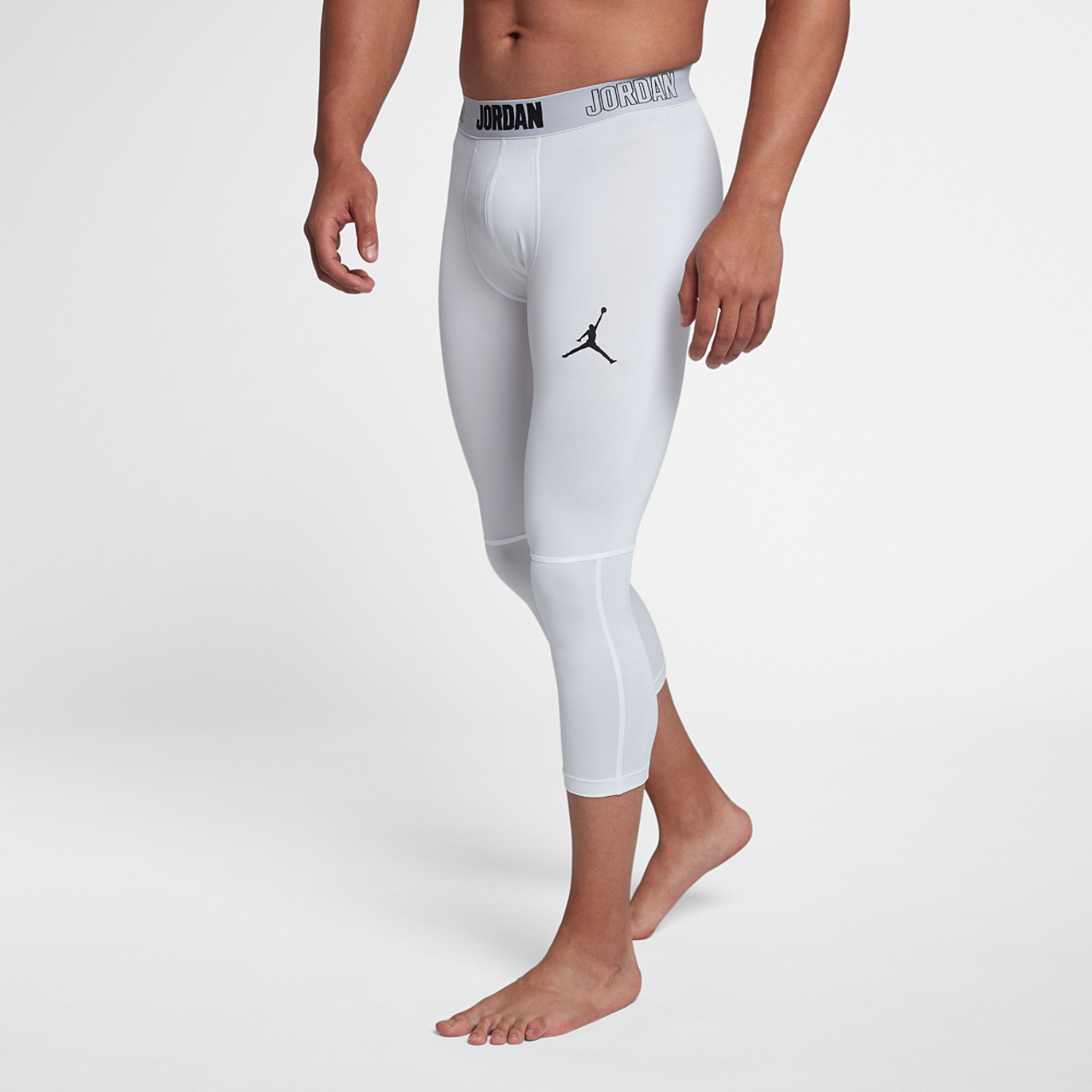 Jordan 23 Alpha Dry 3/4 Tights Image 3 of 7. Tap to open photo gallery.