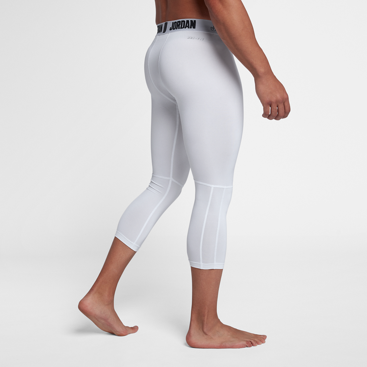 Jordan 23 Alpha Dry 3/4 Tights Image 4 of 7. Tap to open photo gallery.
