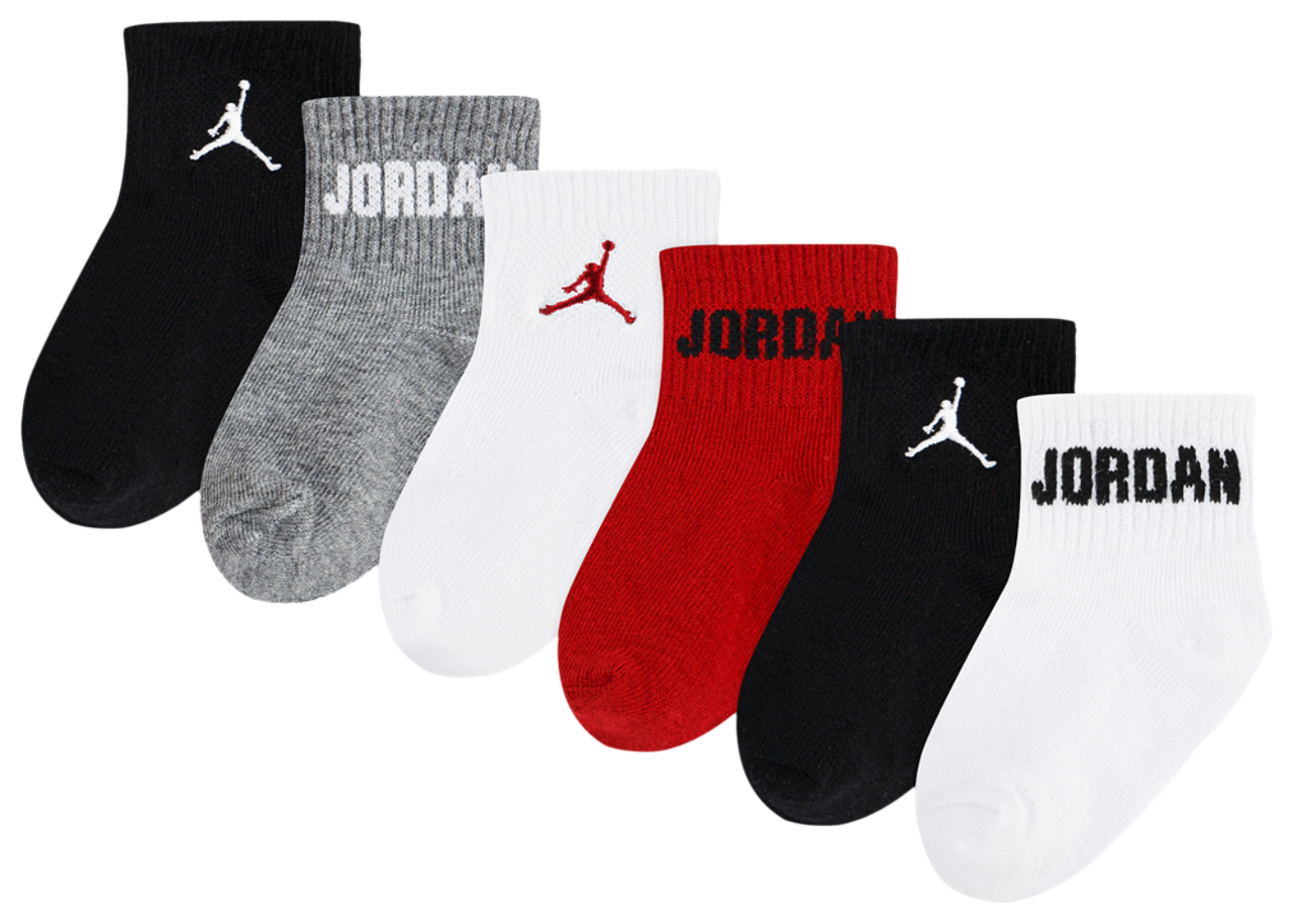 Jordan Everyday Essentials 6 Pack Ankle Socks  Image 1 of 2. Tap to open photo gallery.