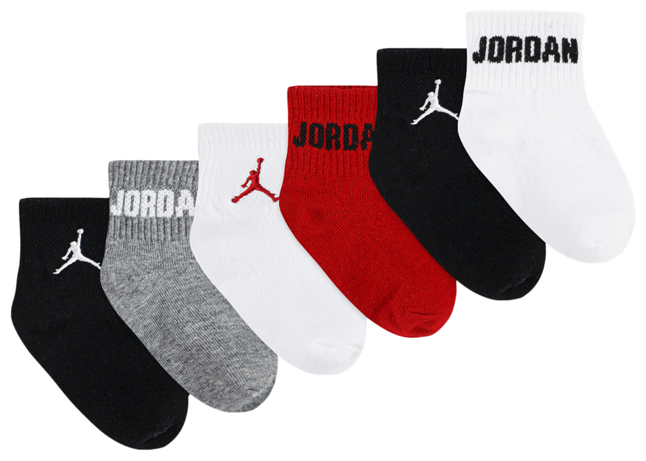 Jordan Everyday Essentials 6 Pack Ankle Socks  Image 2 of 2. Tap to open photo gallery.