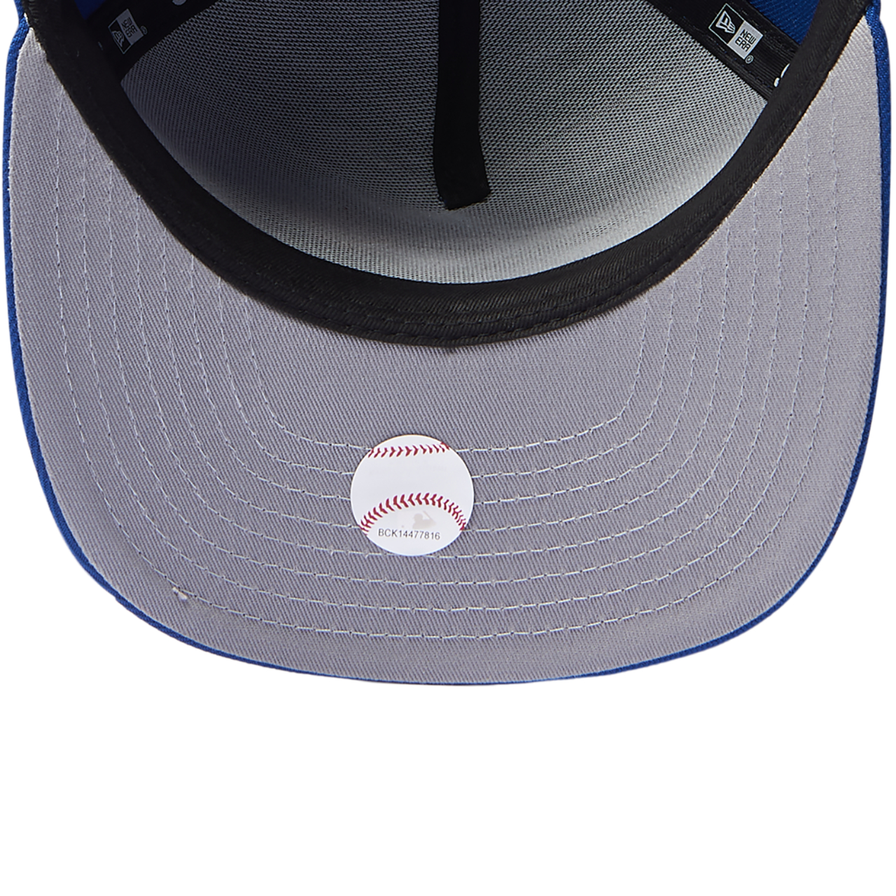 New Era Casquette à structure en A Blue Jays 9Fifty Image 5 de 5. Appuyez pour ouvrir la galerie de photos.