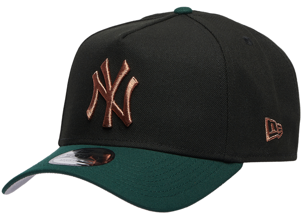 New Era Yankees 9FORTY A-Frame Metallic Cap  Image 1 of 5. Tap to open photo gallery.