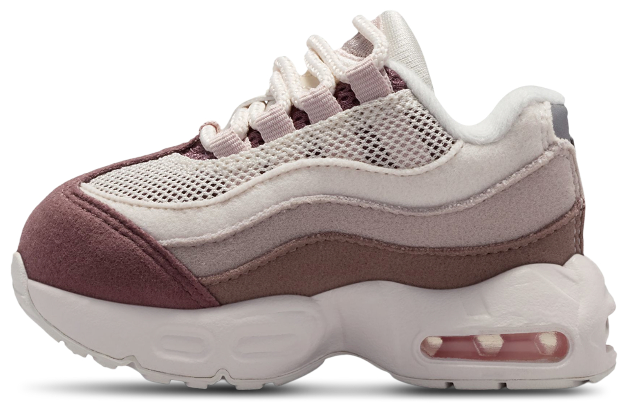 Nike Air Max 95 Image 2 of 5. Tap to open photo gallery.