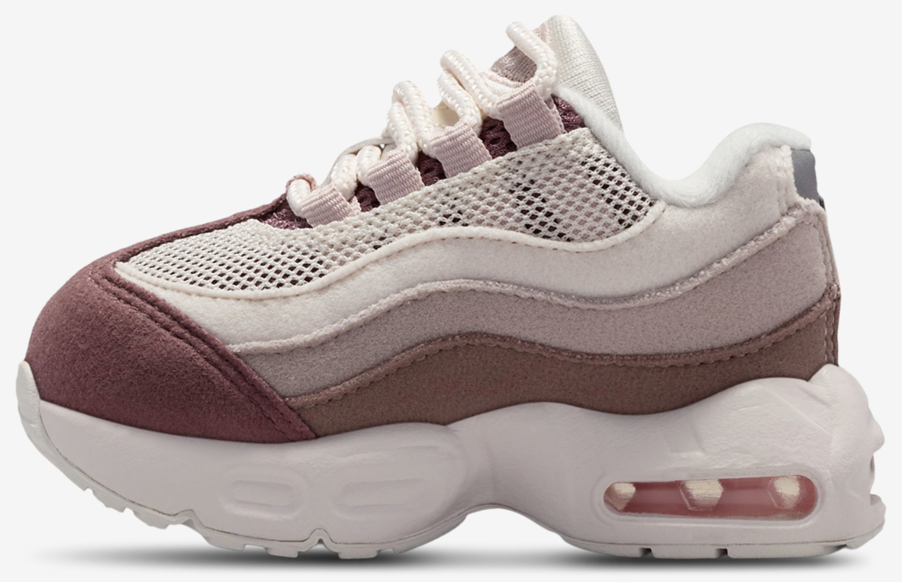 Nike Air Max 95 Image 2 of 5. Tap to open photo gallery.