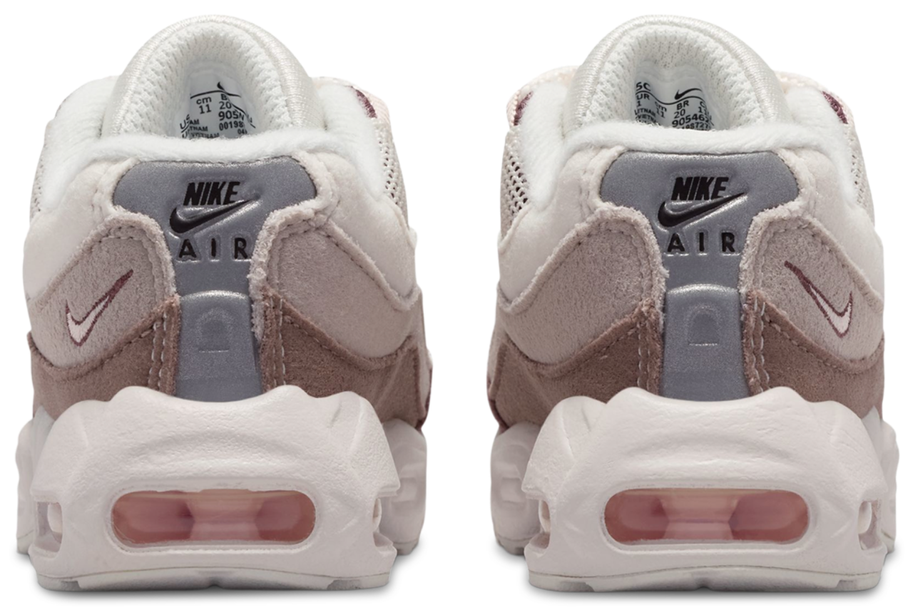 Nike Air Max 95 Image 3 of 5. Tap to open photo gallery.