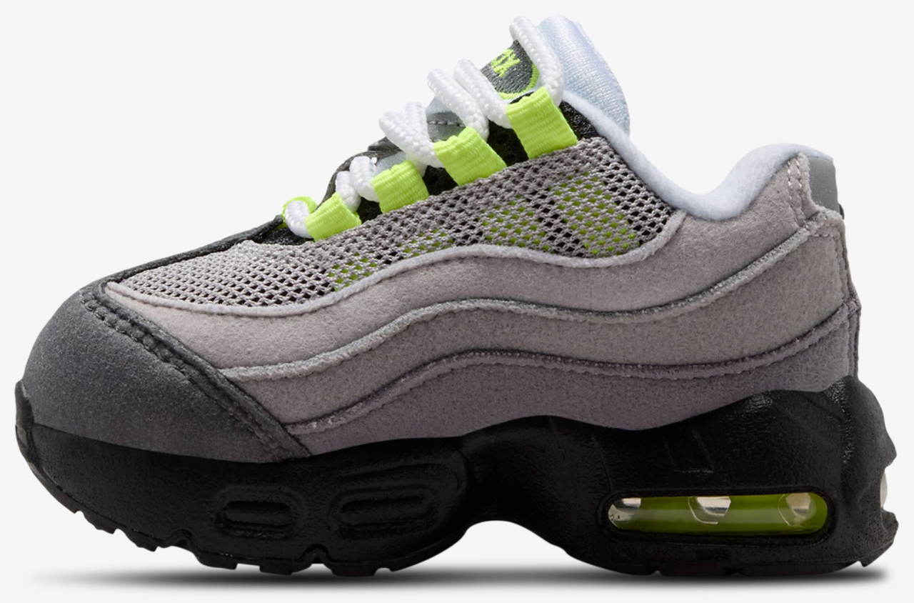 Nike Air Max 95 Image 2 of 5. Tap to open photo gallery.