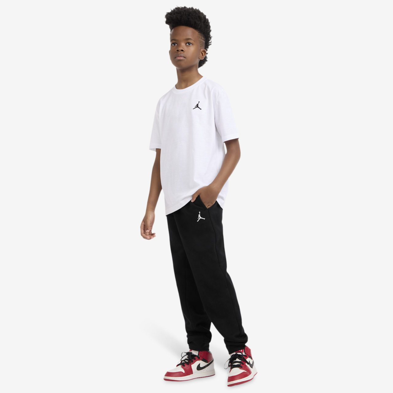 Jordan Brooklyn Fleece Cargo Pants Image 3 of 6. Tap to open photo gallery.