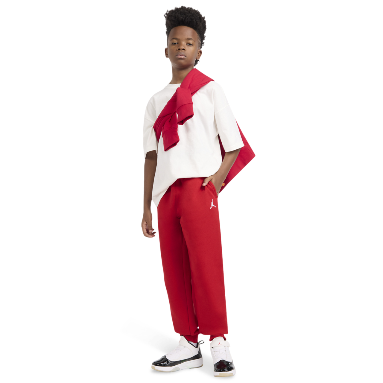 Jordan Brooklyn Fleece Cargo Pants Image 4 of 8. Tap to open photo gallery.