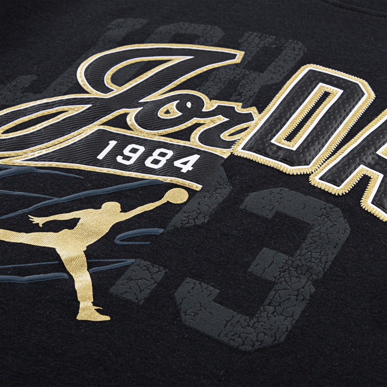 Jordan Varsity Split T-Shirt Image 4 of 5. Tap to open photo gallery.
