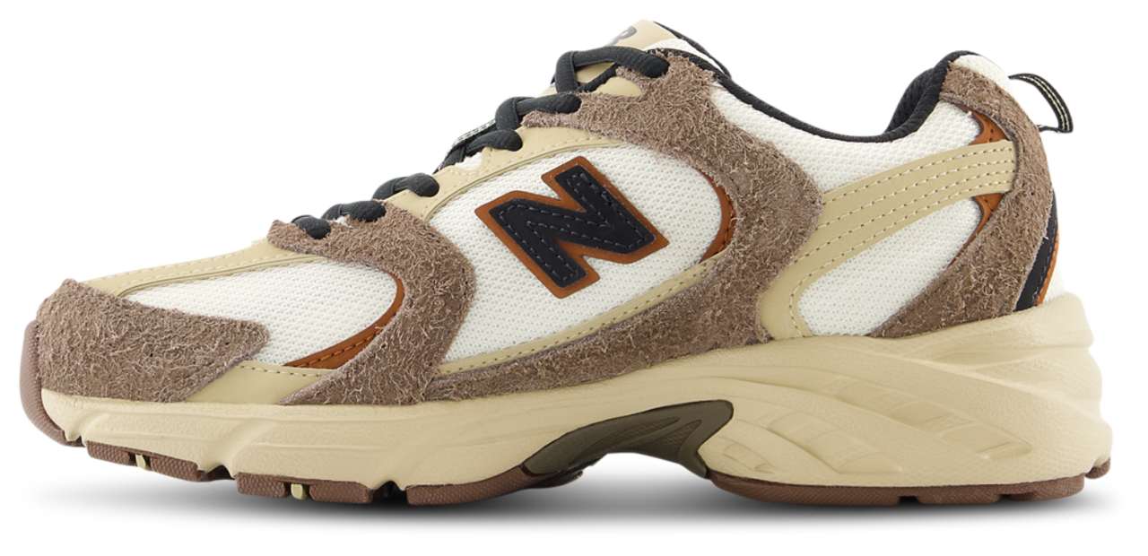 New Balance 530  Image 2 of 4. Tap to open photo gallery.