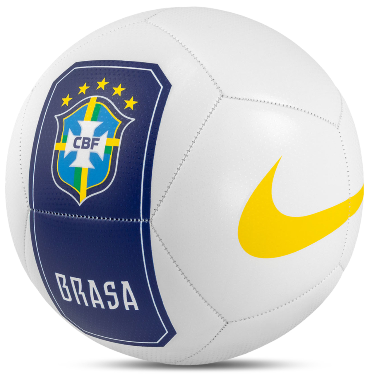 Nike Mini-ballon de soccer du Brésil Image 2 de 2. Appuyez pour ouvrir la galerie de photos.