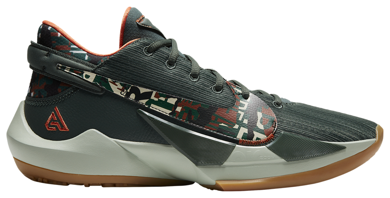 Nike Zoom Freak 2 Image 1 of 5. Tap to open photo gallery.