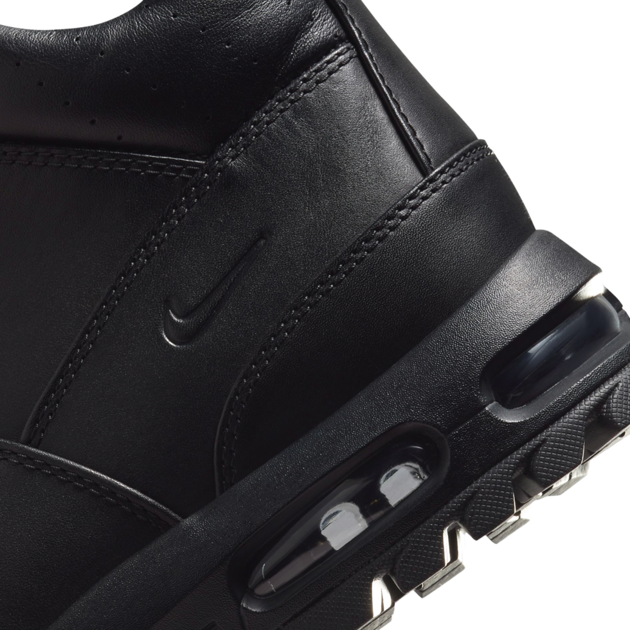 Nike Air Max Goadome Image 8 of 9. Tap to open photo gallery.