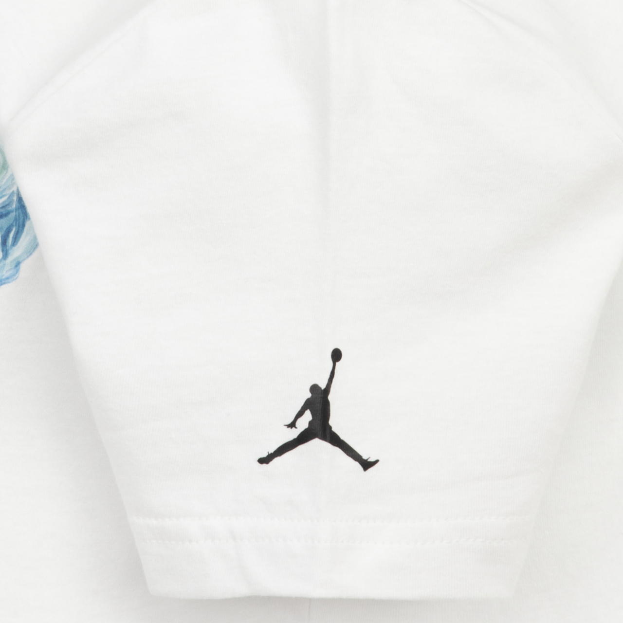 Jordan AJ 1 Wave Short Sleeve T-Shirt Image 4 of 8. Tap to open photo gallery.