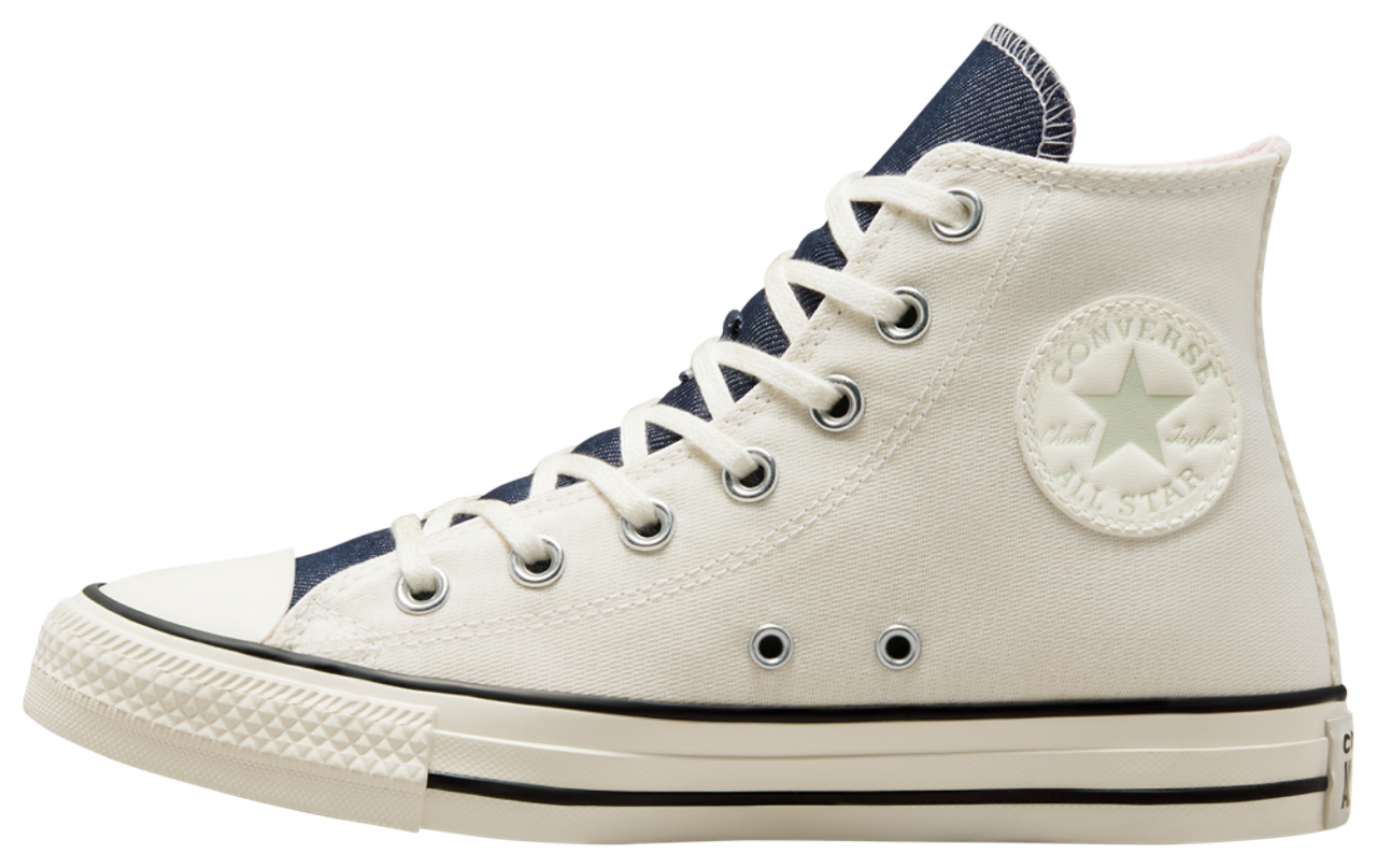 Converse Chuck Taylor All Star Image 2 of 5. Tap to open photo gallery.