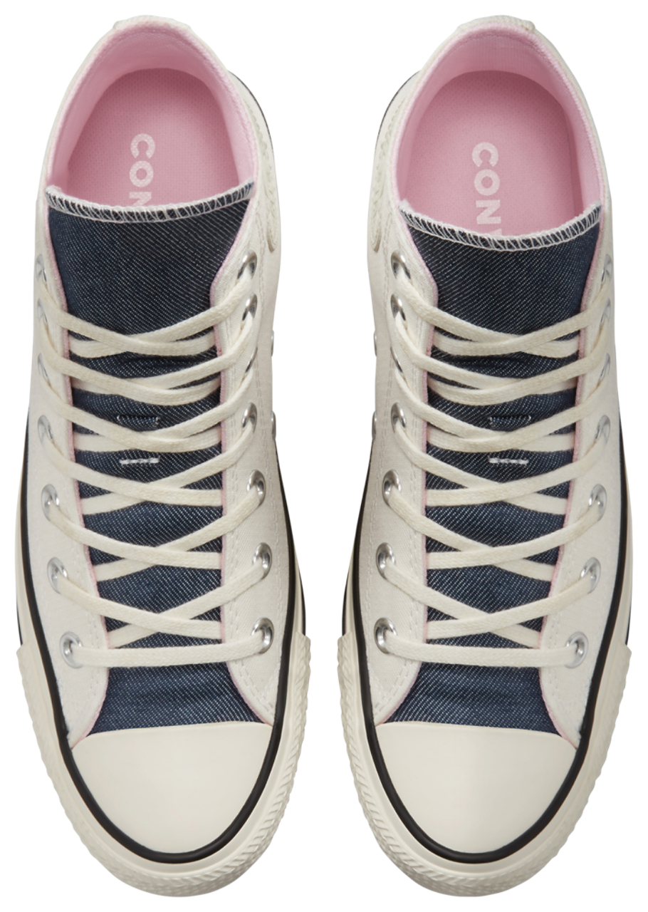 Converse Chuck Taylor All Star Image 4 of 5. Tap to open photo gallery.