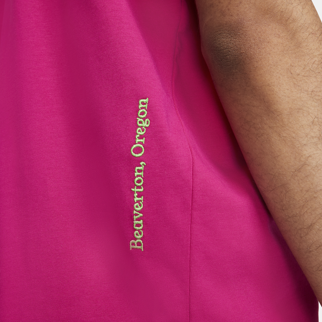 Nike World Tour Tee Image 4 of 5. Tap to open photo gallery.