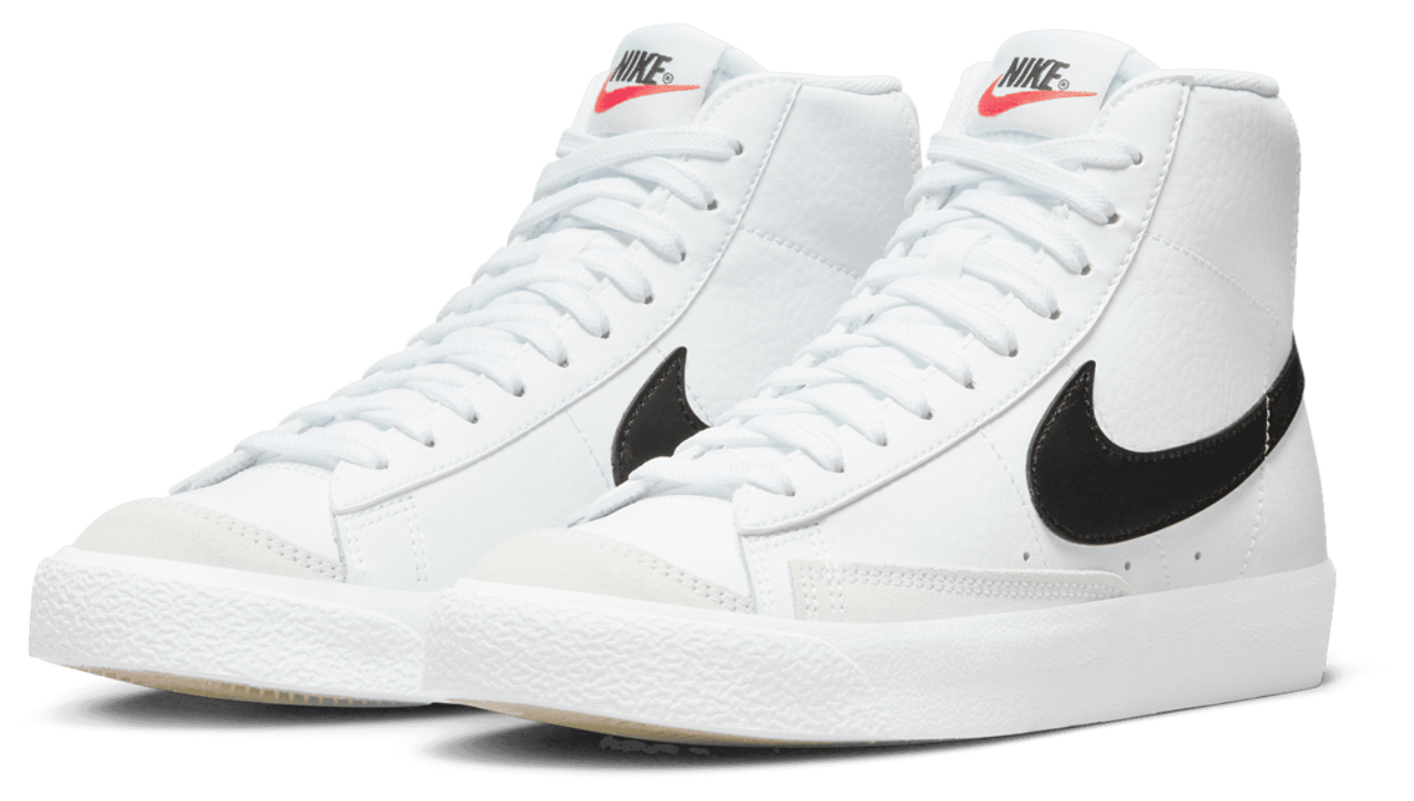 Nike Blazer Mid '77 Image 6 of 8. Tap to open photo gallery.