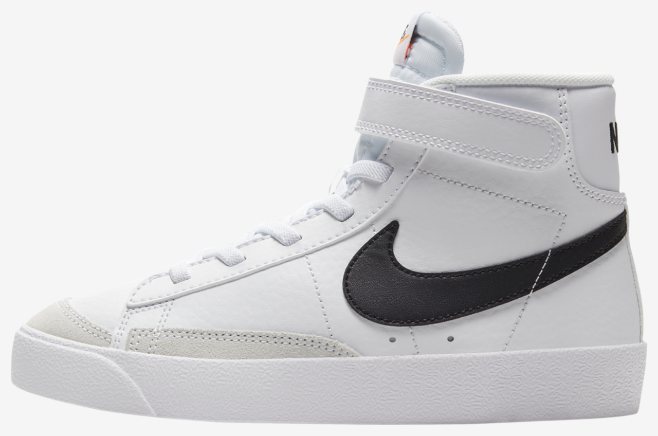 Nike Blazer Mid '77 Image 3 of 5. Tap to open photo gallery.