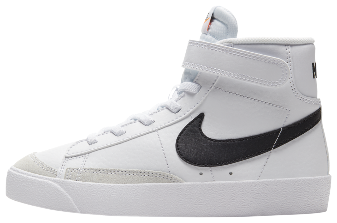 Nike Blazer Mid '77 Image 3 of 5. Tap to open photo gallery.