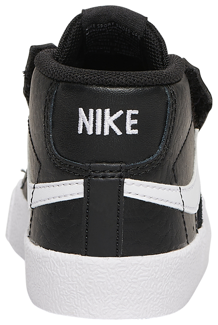 Nike Blazer Mid '77 Image 3 of 5. Tap to open photo gallery.