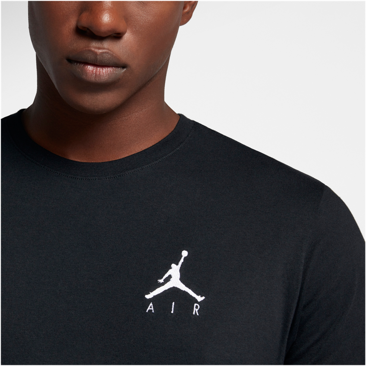 Jordan Jumpman Air Embroidered T-Shirt Image 5 of 6. Tap to open photo gallery.