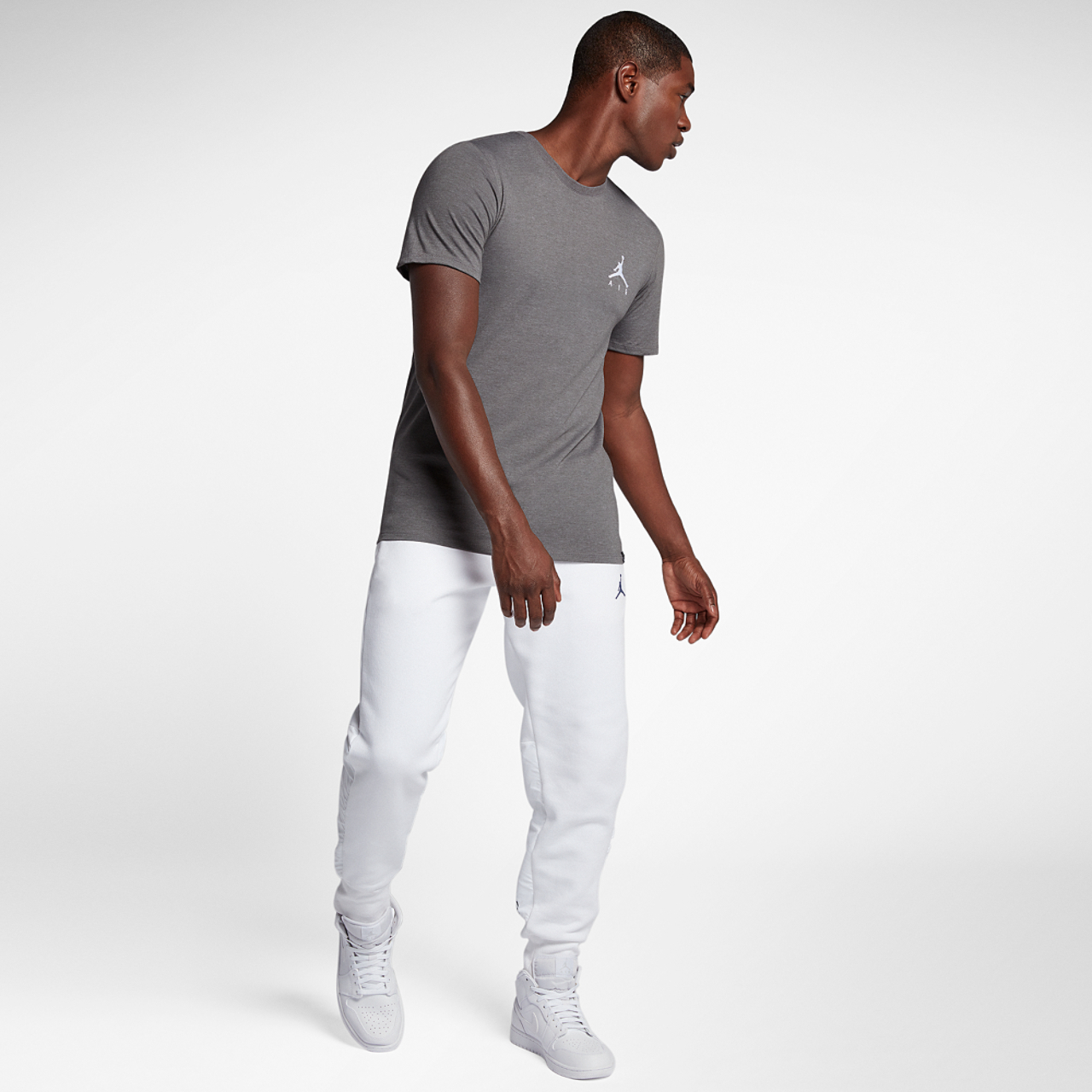 Jordan Jumpman Air Embroidered T-Shirt Image 5 of 5. Tap to open photo gallery.