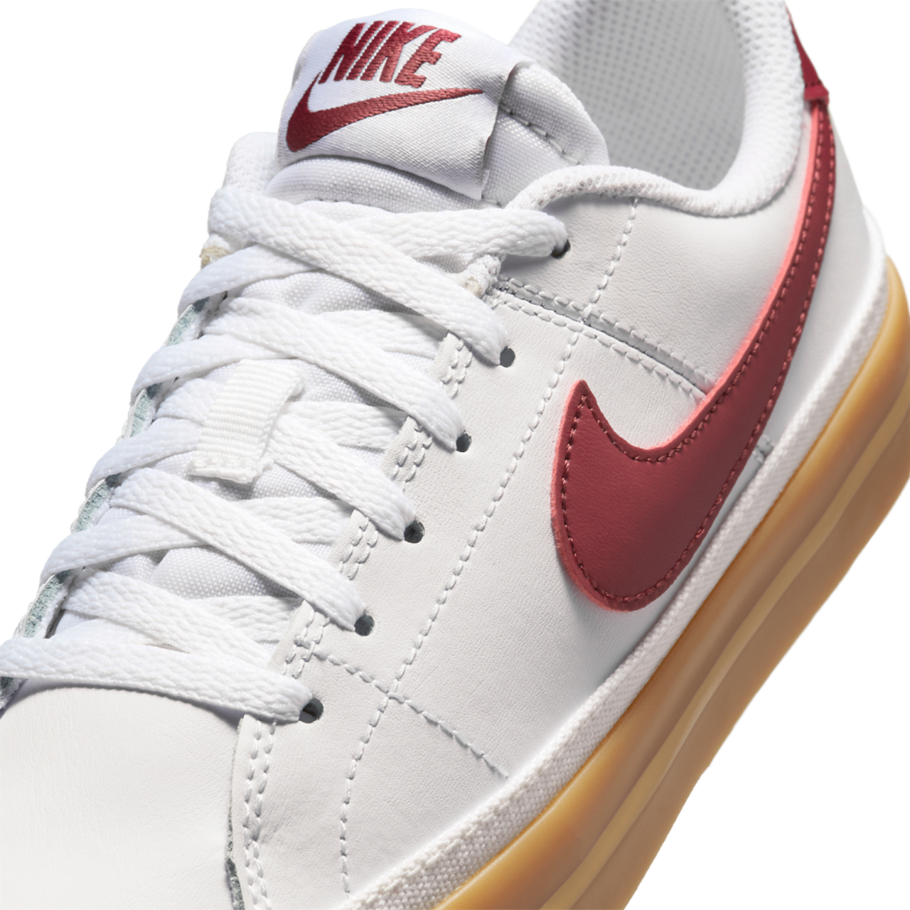 Nike Court Legacy Image 7 of 8. Tap to open photo gallery.