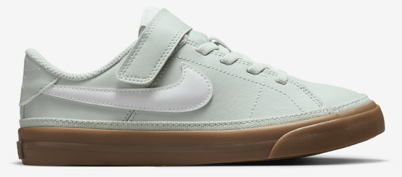 Nike Court Legacy Image 1 of 8. Tap to open photo gallery.