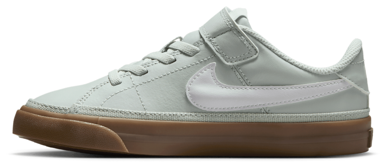 Nike Court Legacy Image 2 of 8. Tap to open photo gallery.
