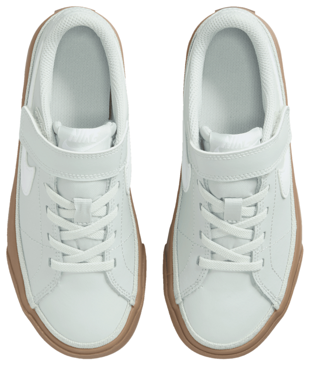 Nike Court Legacy Image 4 of 8. Tap to open photo gallery.