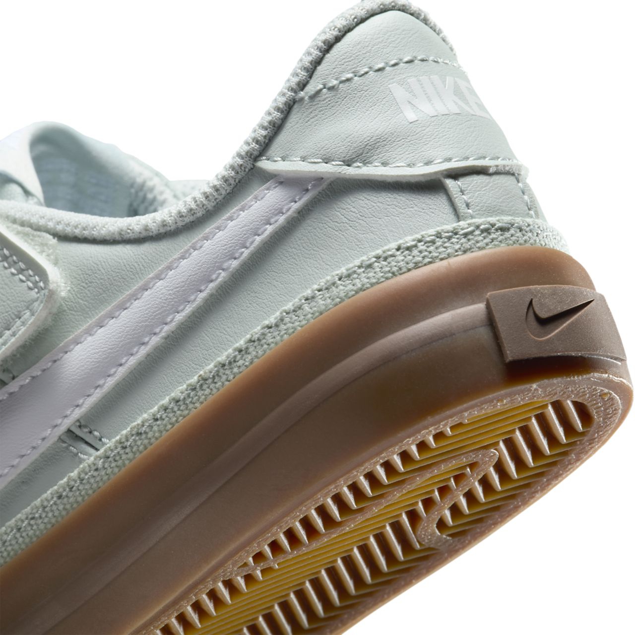 Nike Court Legacy Image 8 of 8. Tap to open photo gallery.