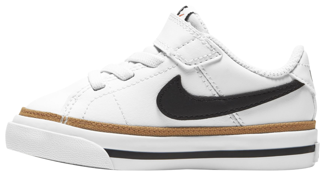 Nike Court Legacy Image 3 of 6. Tap to open photo gallery.
