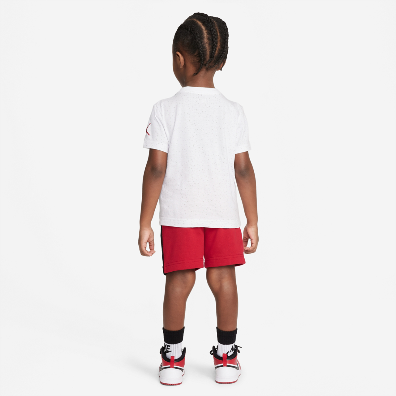 Jordan Big Vert T-Shirt & Short Set Image 2 of 5. Tap to open photo gallery.