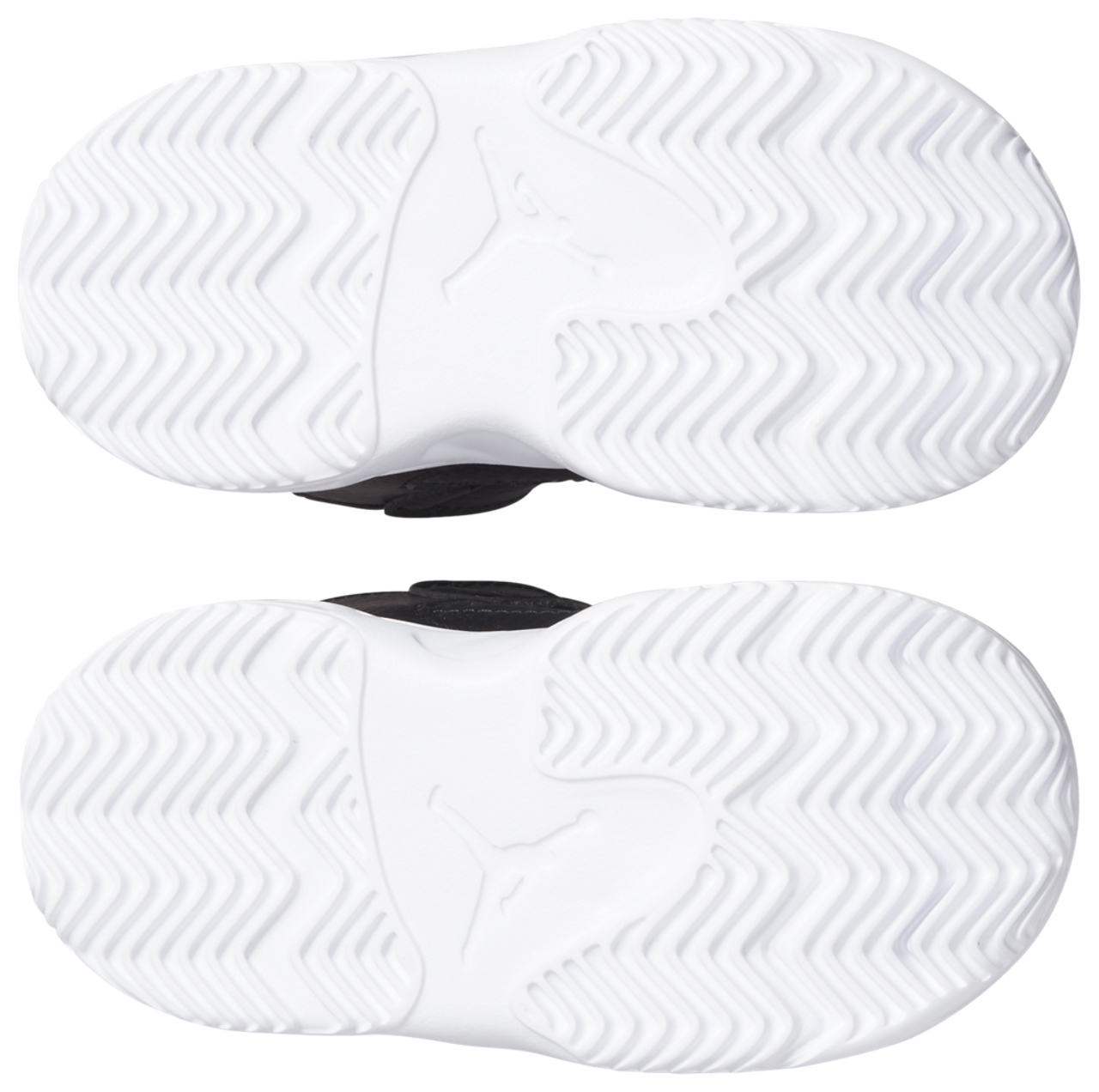 Jordan Max Aura 3 Image 5 of 5. Tap to open photo gallery.