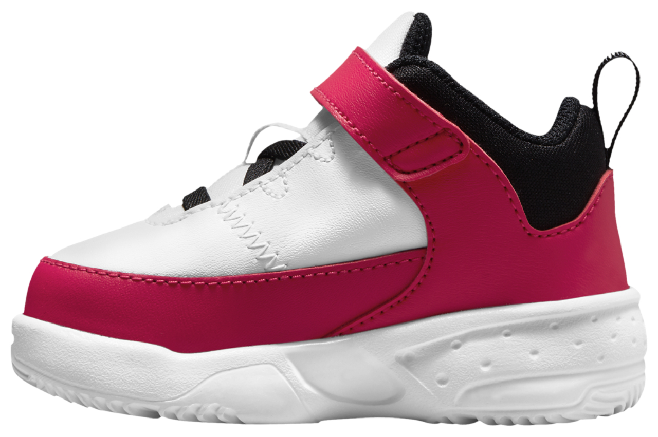 Jordan Max Aura 3 Image 2 of 5. Tap to open photo gallery.