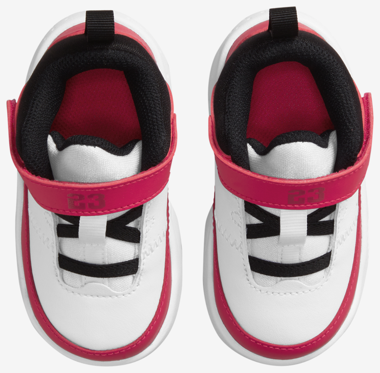 Jordan Max Aura 3 Image 4 of 5. Tap to open photo gallery.