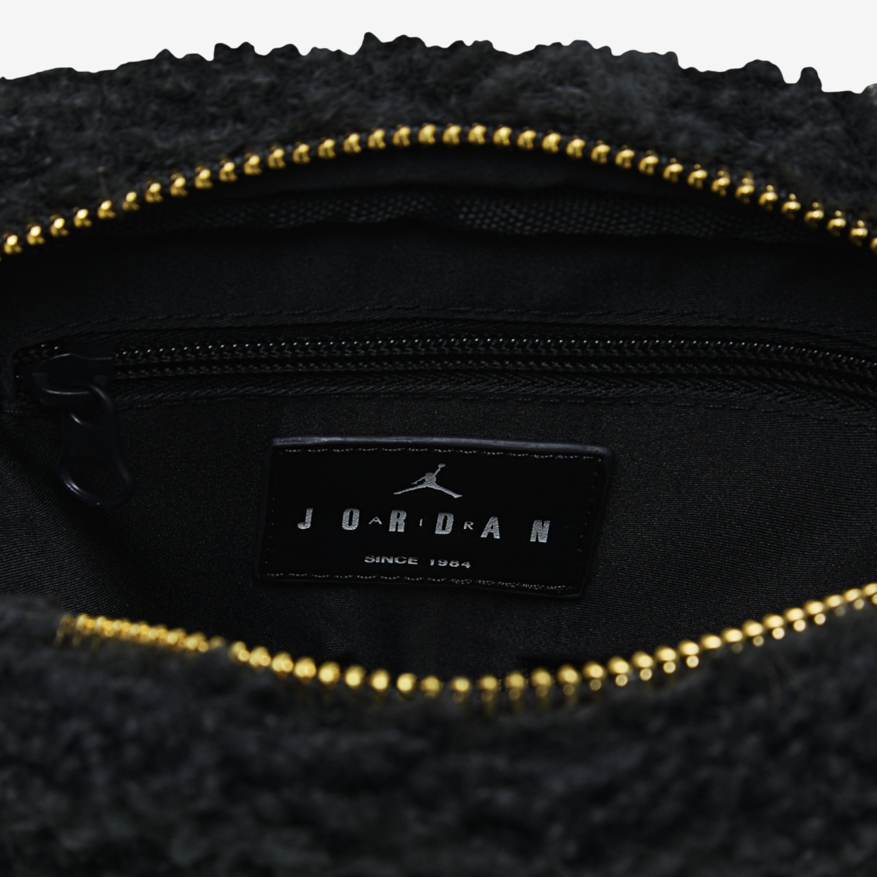 Jordan Sherpa Xbody Bag Image 3 of 4. Tap to open photo gallery.