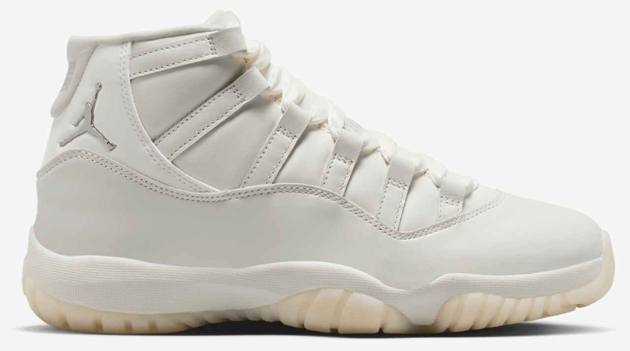 Jordan Air Jordan Retro 11 Image 1 of 10. Tap to open photo gallery.