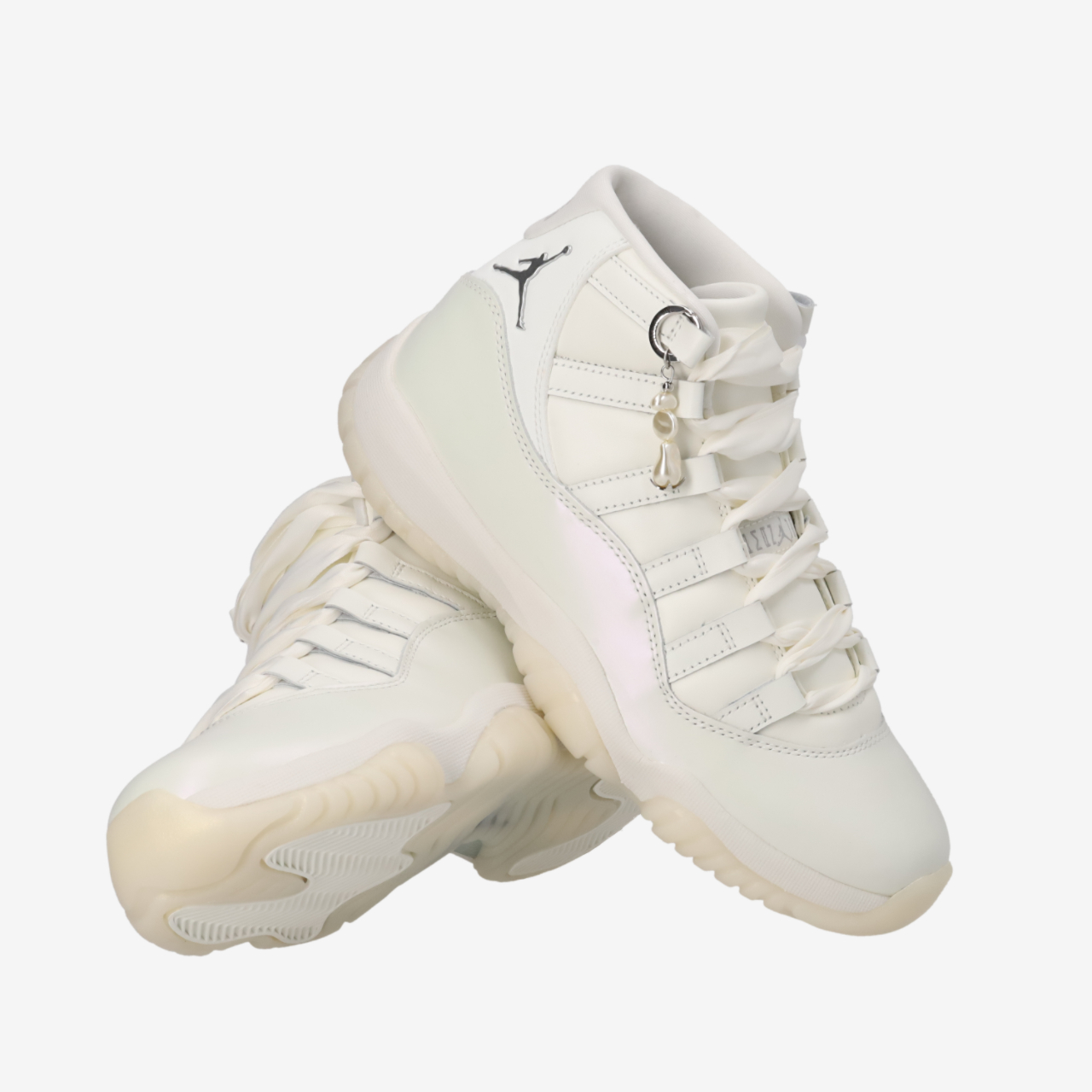 Jordan Air Jordan Retro 11 Image 2 of 10. Tap to open photo gallery.