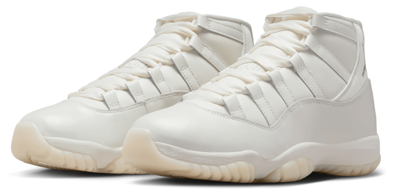 Jordan Air Jordan Retro 11 Image 7 of 10. Tap to open photo gallery.